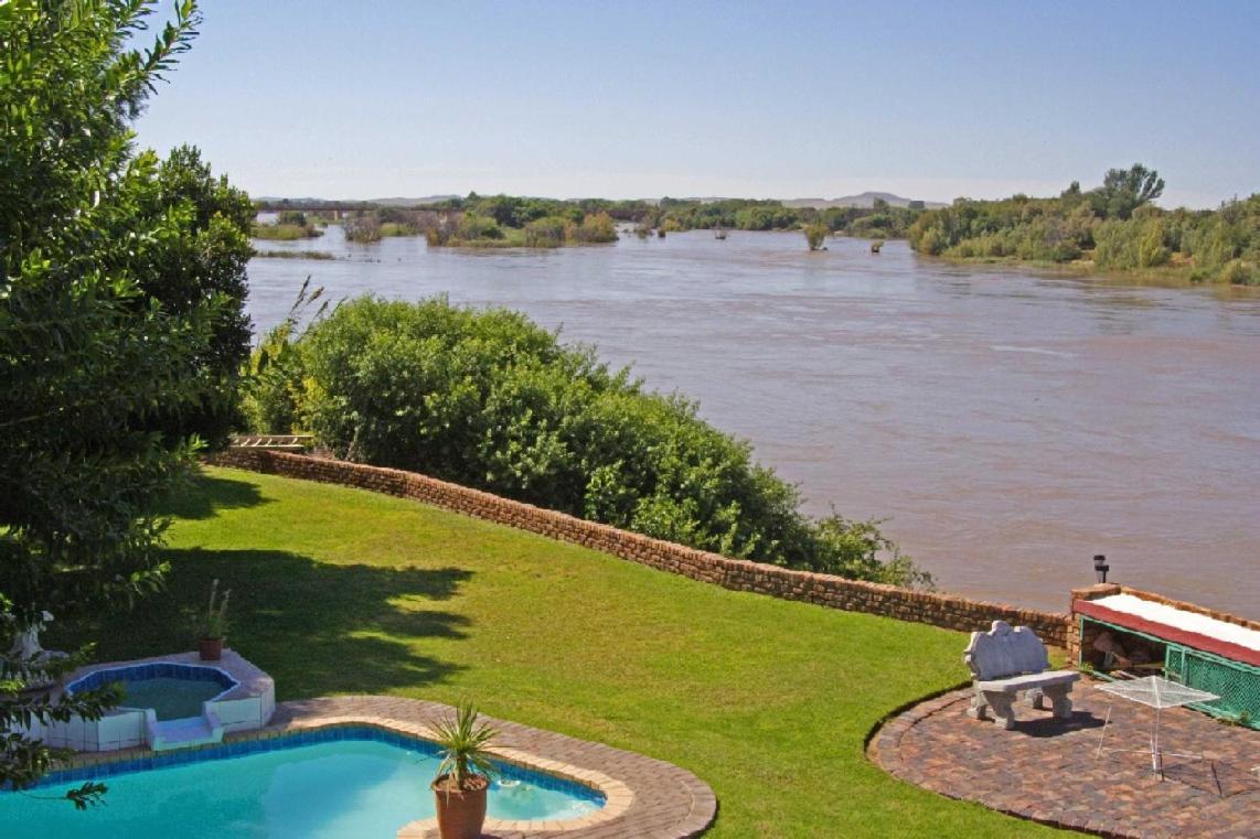 Affinity Guesthouse Upington Exterior foto